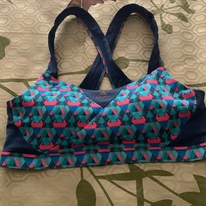 Sports Bra Very good condition with NON removable padding